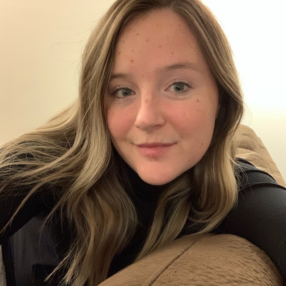 Meet your Posher, Kelly